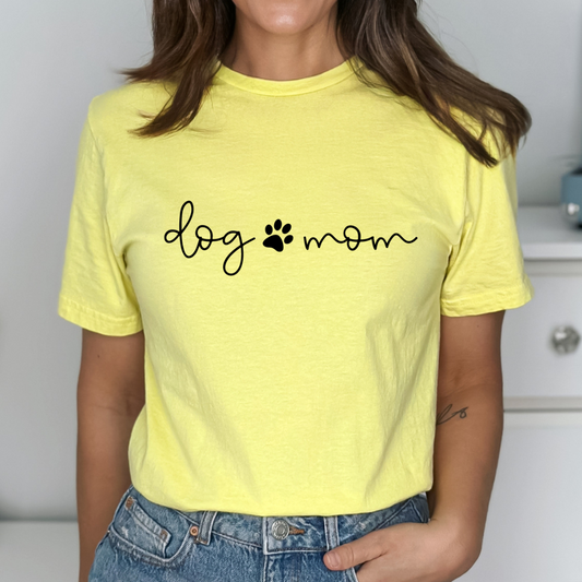 Dog Mom Relaxed Unisex Tee